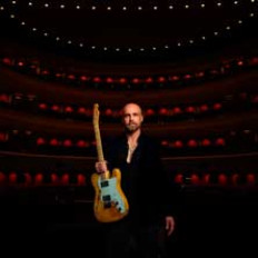 JUHA TAPIO:Ensi-illan konsertti image