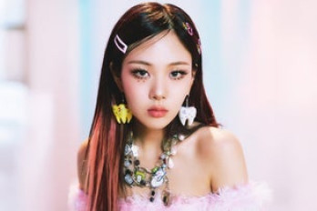 BIBI 2025 1st WORLD TOUR [EVE] image