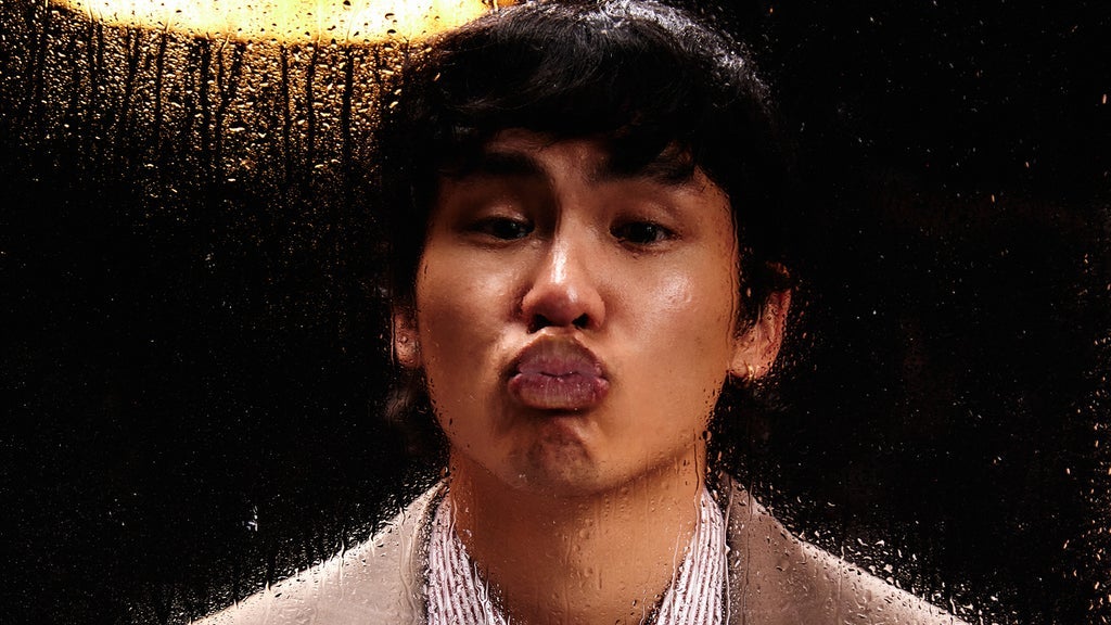 grentperez - backflips in a restaurant tour 2025