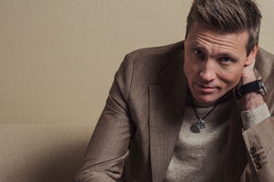 Stand Up, Mikko Vaismaa