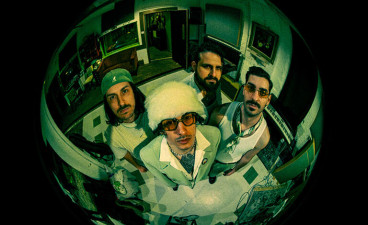Vianova, Askin, Lightbearer image