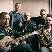 Sellosali: Black Devils – Hurriganes Show