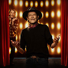 Pari Sanaa Parisuhteesta