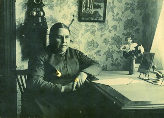 Kirjantaitavat â KirkontileistÃ¤ Kirjakortteliin