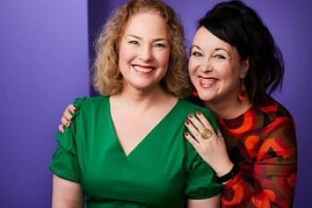 Terapian tarpeessa, tottakai! ( Miia Nuutila & Pauliina Hukkanen) image