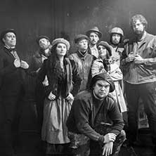 Läsnäolopakon improvisoitu murhamysteeri