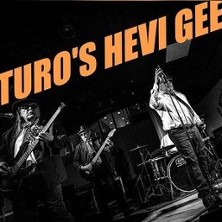 HOPHAUS LIVE: TURO'S HEVI GEE