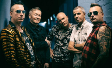 Black Devils feat. Ile Kallio & Janne Louhivuori Black Devils feat. Ile Kallio & Janne Louhivuori image