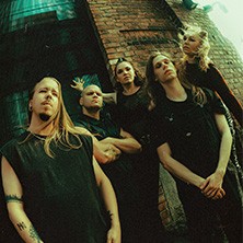 Ikinä + Wake Up Frankie K-18