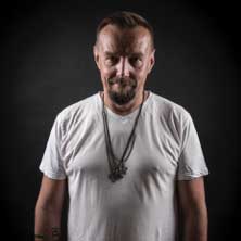 STAND UP - Mustan huumorin ilta: Kosonen, Corso, Terras