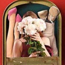 Saranat ja sardiinit / / ANNISKELUNÄYTÖS K-18