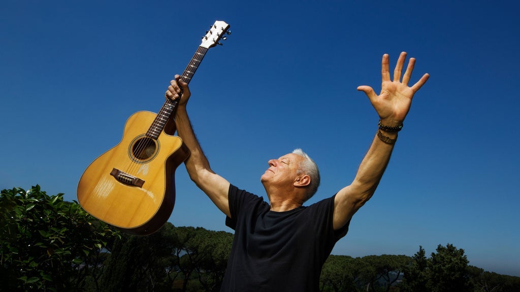 Tommy Emmanuel - CGP Living in the Light Tour