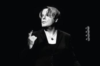 Eddie Izzard: Hamlet image