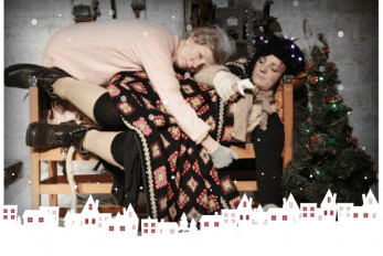 EN FÖRTROLLAD JUL- MED TEATER TOFTA