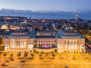 PÄHKINÄNSÄRKIJÄ P. Tšaikovskin baletti image