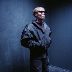 Isac Elliot (alkuilta)