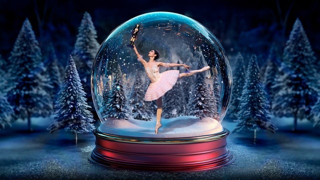 Nötknäpparen med Classical Ukrainian Etoile Ballet