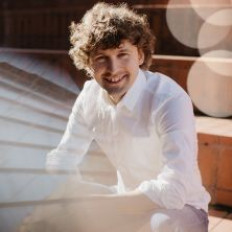 Ilmari Hannikainen kilpailun finaali