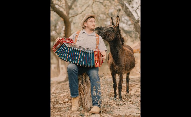 Willi Carlisle (USA)