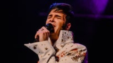 Christmas with Elvis: The Ultimate Tribute to Elvis