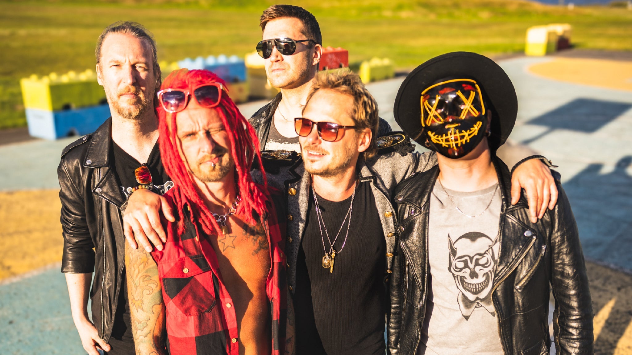 Negative | Pyörätuolikatsomo