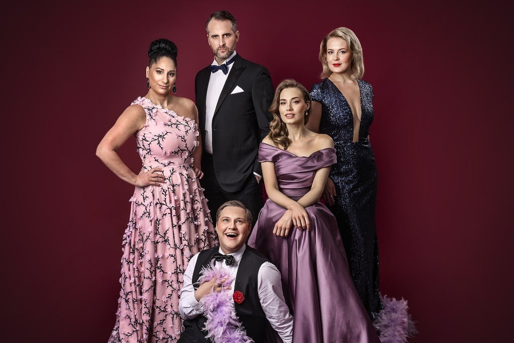 FRÅN BROADWAY TILL DUVEMÅLA 2026