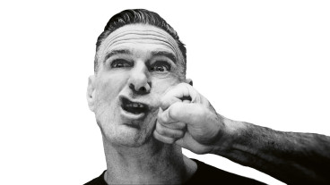 Bryan Adams: Roll with the Punches