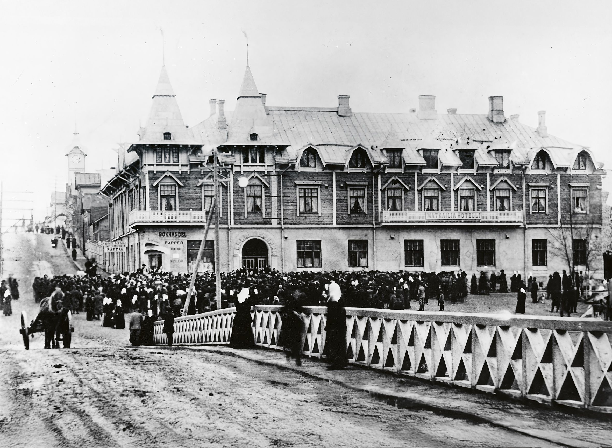 Kadonnutta Savonlinnaa etsimÃ¤ssÃ¤ III