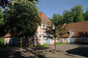 Theater in OHZ: Der Kredit (Premiere) image