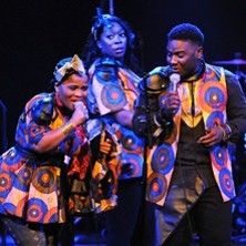 The London African Gospel Choir: Graceland 40 vuotta!