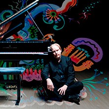 Villen yösoitto -Nocturnes for Piano