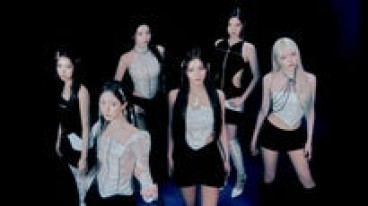 NMIXX 1ST WORLD TOUR [EPISODE 1: ZERO FRONTIER] IN TORONTO