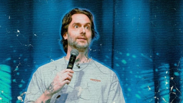 Chris D'Elia Live