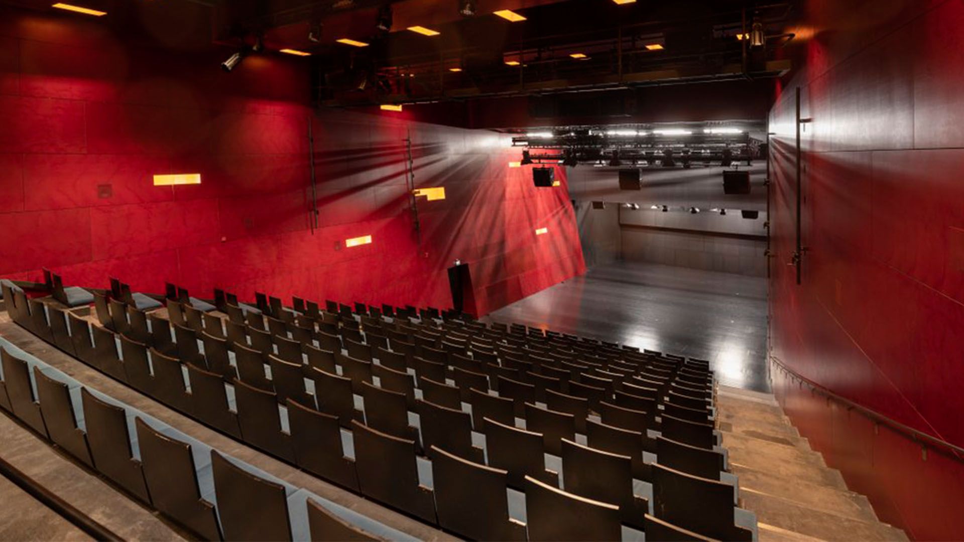 Kiasma-teatterin esityksiin edullisemmin museokortilla