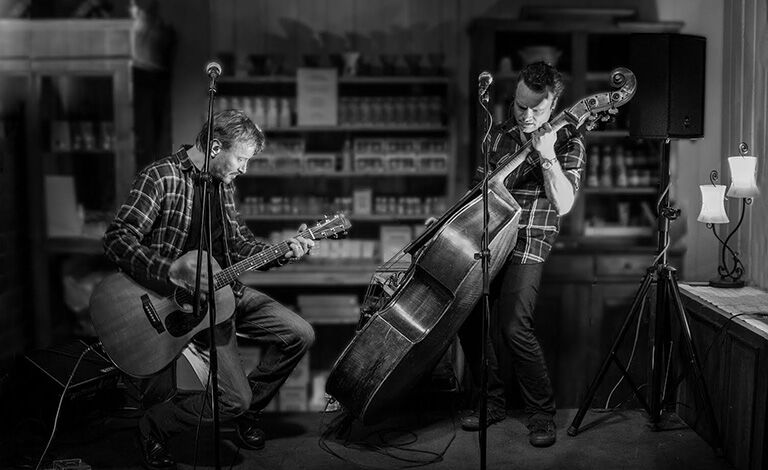 Pauli Hanhiniemi & Ville Rauhala M.A.D.