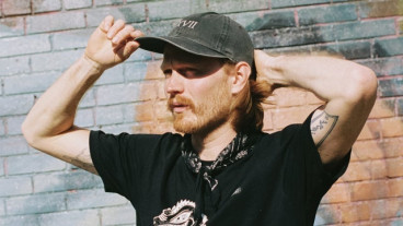 NOAH DERKSEN - ‘Walking Home’ European Tour