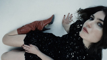 Laura-Mary Carter image