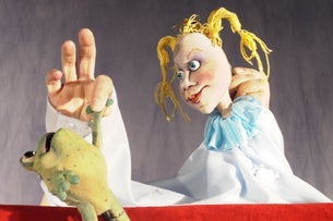 Die Schöne … & der Froschkönig