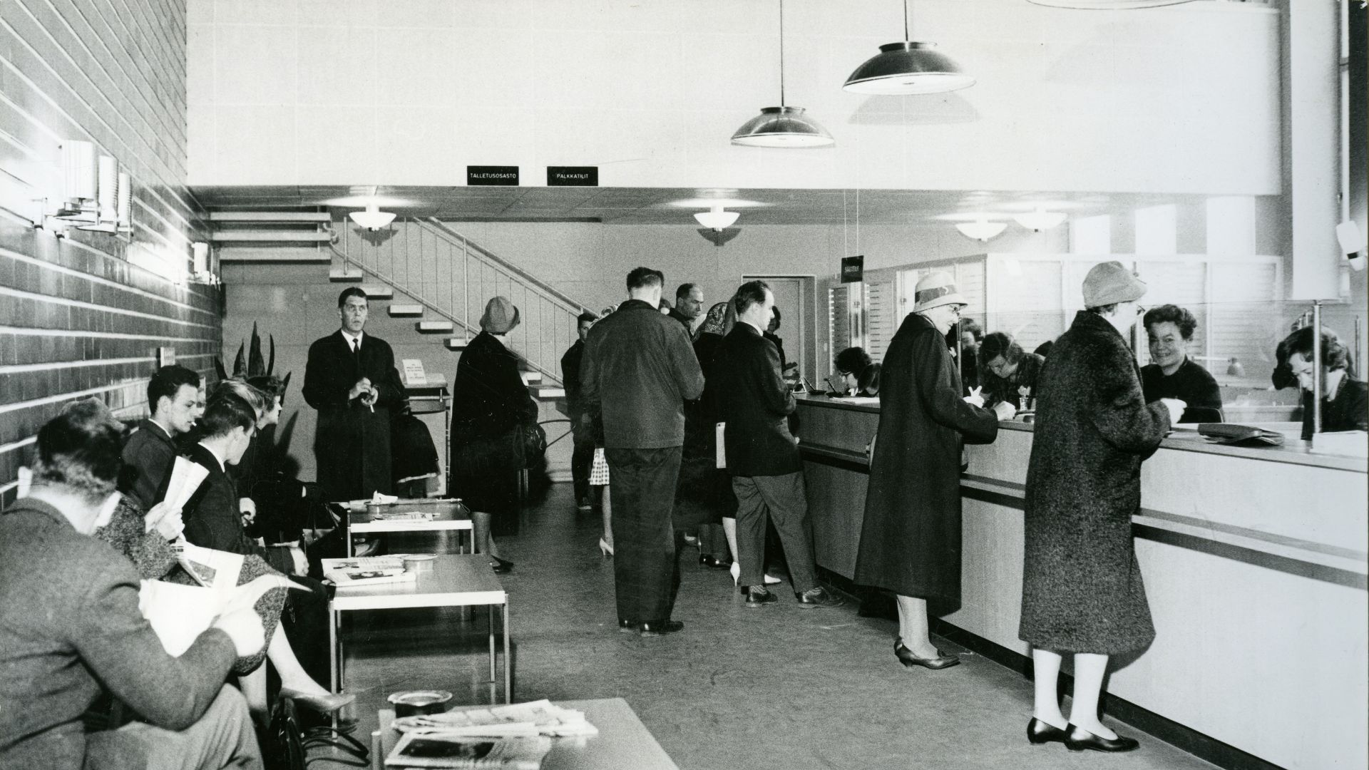 Ãyrit ja eurot â Rahan historiaa Suomessa