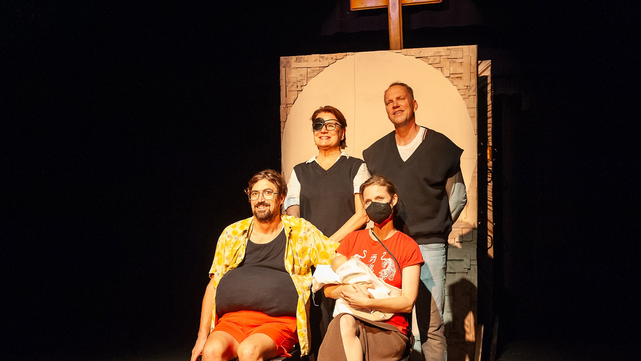 Adams Äpfel - Eine Komödie über Gutmenschen und Unverbesserliche