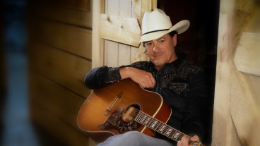 STRAIT FROM ME TO YOU - George Strait Tribute with Gil Grand