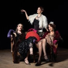 SoulSisters - Swing Noir K-18