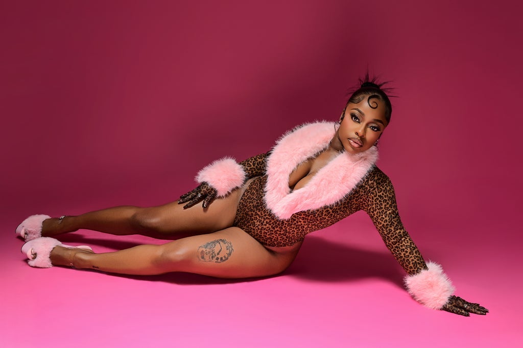 Kentheman: Kinda Famous 2our