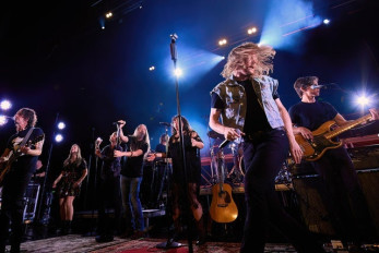 Come Together - Stop Making Sense - Talking Heads image