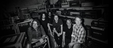 Foo Fighters: TAKE COVER TOUR 2026 | Strawberry Arena Premium Experience