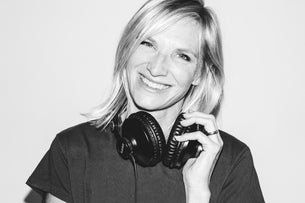 Jo Whiley's 90s Anthems
