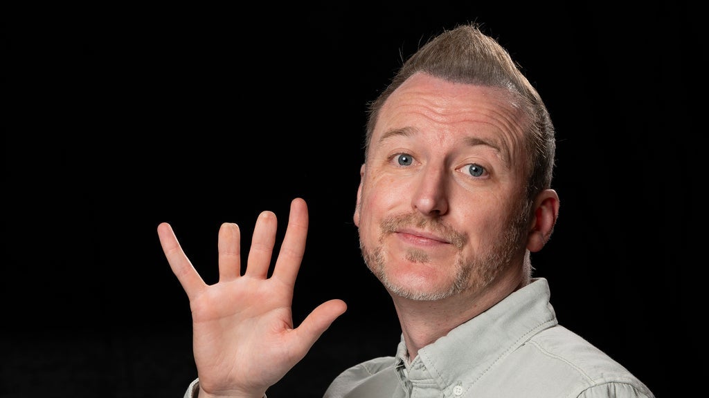 Stuart Mitchell - Tips Not Included