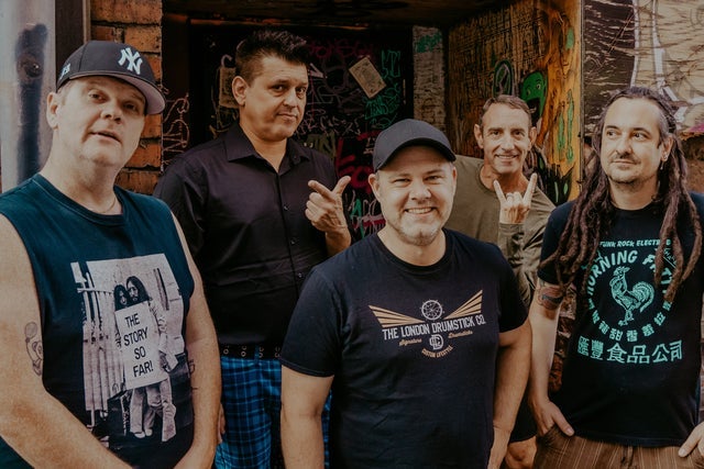 Less Than Jake - Winter Circus