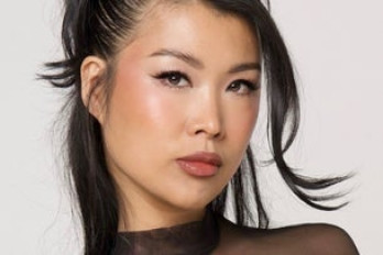 Jiaoying Summers: Live