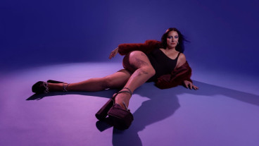 Hayley Sproull - Sproull on the Prowl